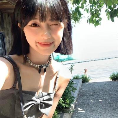 安妮特·泽尔曼的历史